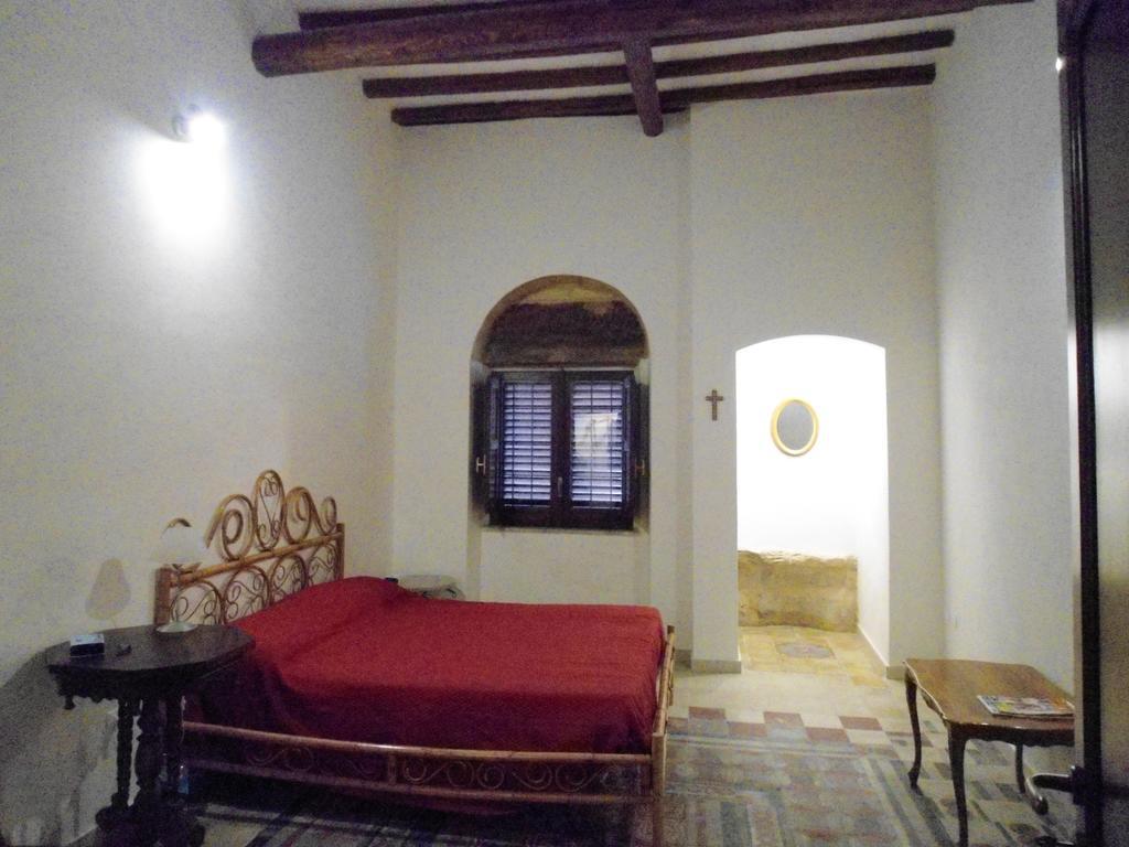 Residence Marsala Antica Habitación foto